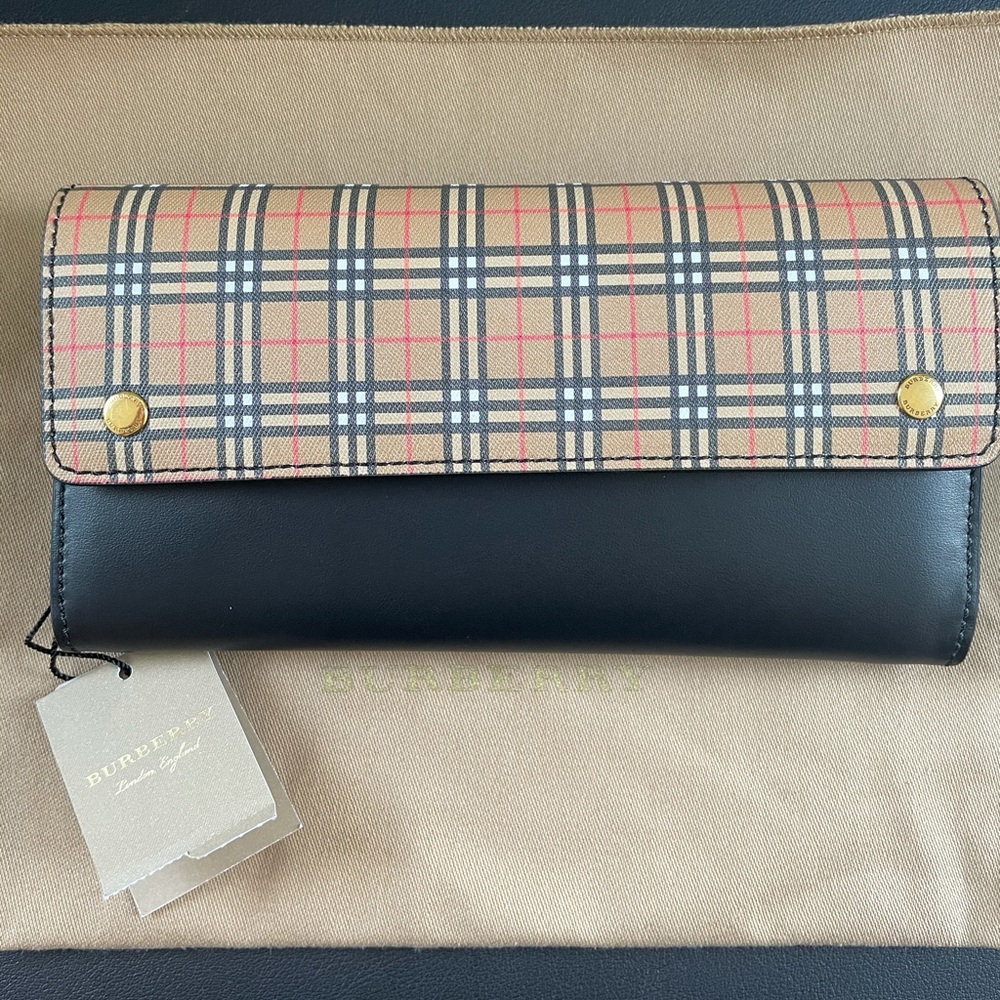 Burberry Black and Beige Small Check Harris Wallet